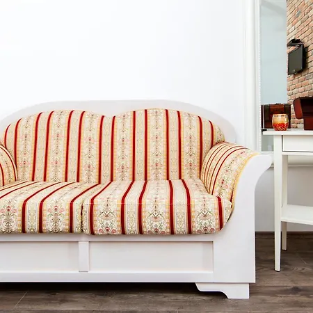 Guest house Prior 4*