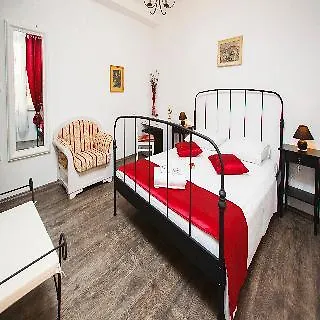 Guest house Prior 4*